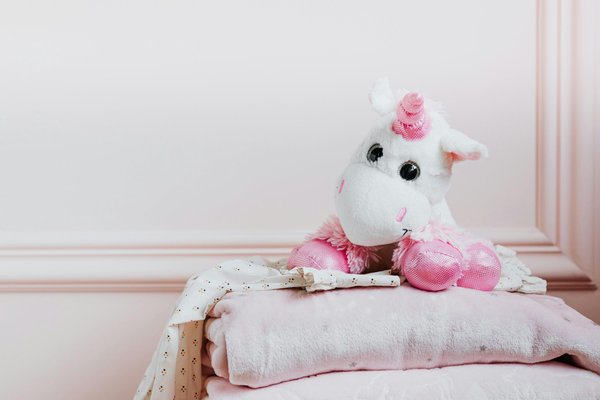 La douceur des peluches licornes pour petits et grands